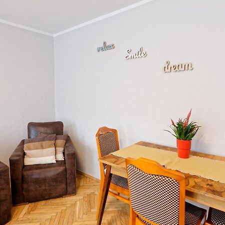 Apartament Pod Krasnalem Wroclovkiem Appartement Wrocław Buitenkant foto