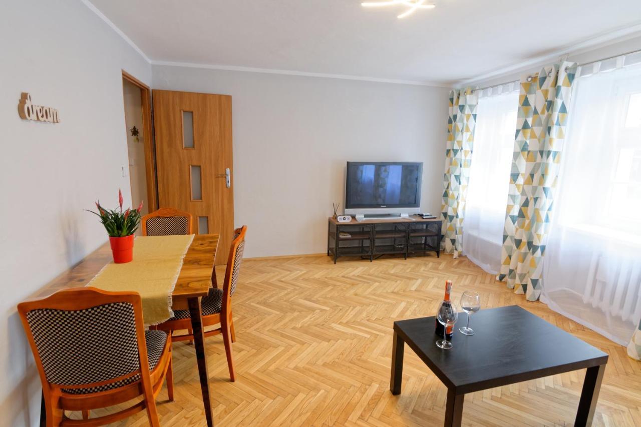 Apartament Pod Krasnalem Wroclovkiem Appartement Wrocław Buitenkant foto